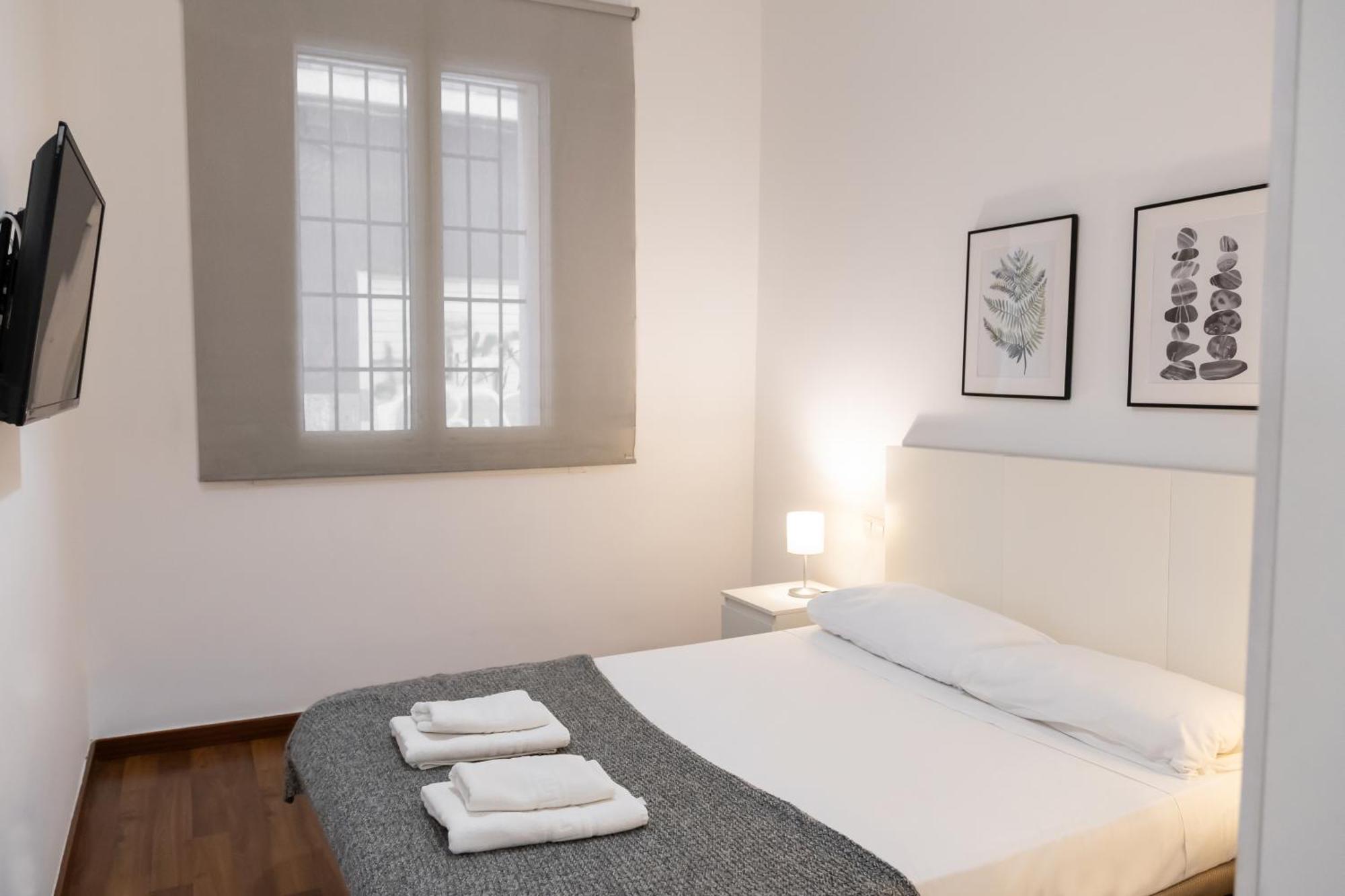 Down Town Apartment Valencia Bagian luar foto