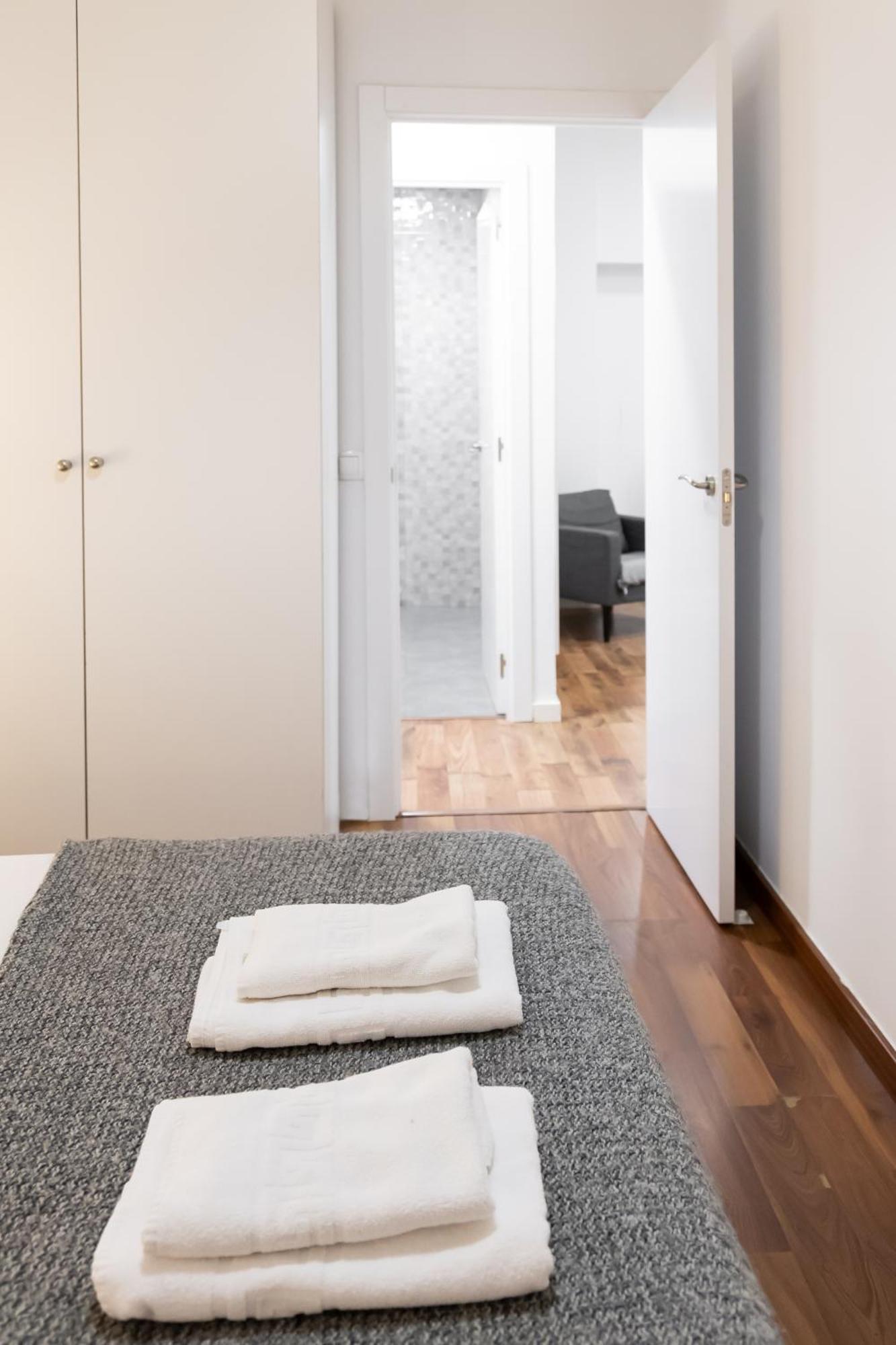 Down Town Apartment Valencia Bagian luar foto