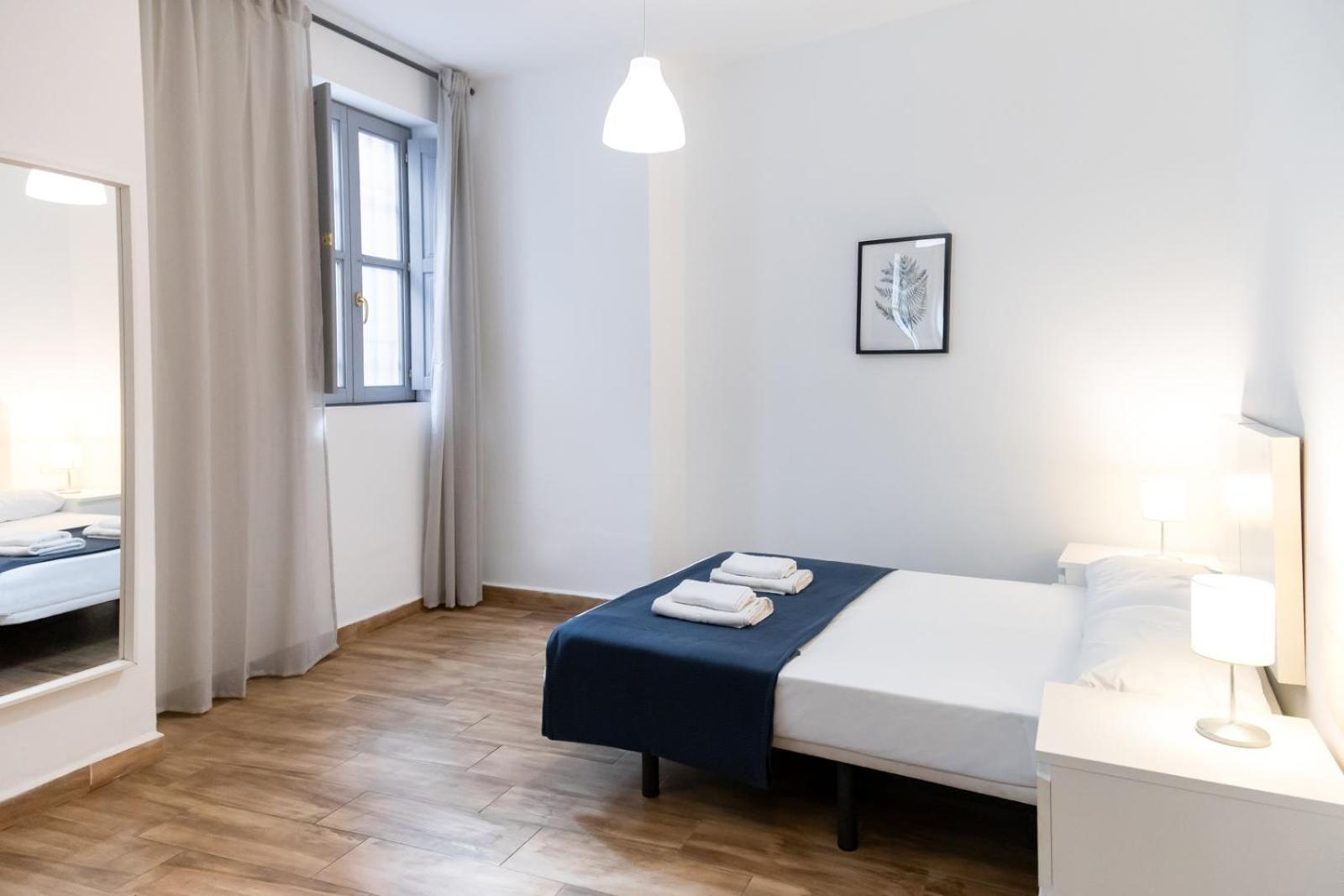 Down Town Apartment Valencia Bagian luar foto